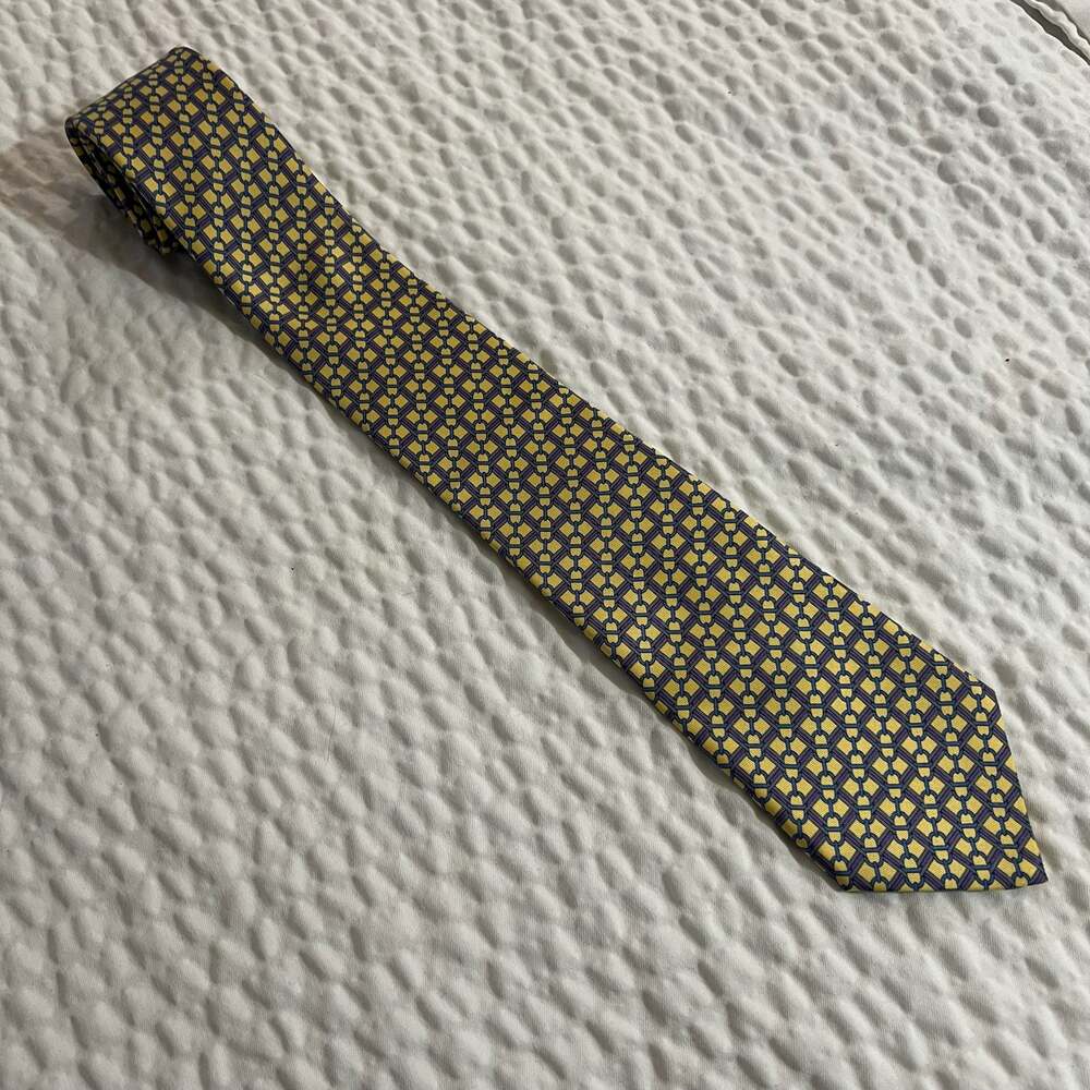HERMÈS PARIS 630 TA Yellow Gray Links Chains Pointed French Tie Hermes 100% Silk